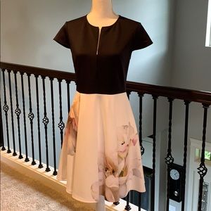 Ted Baker - Parvs Gardenia Cutout Skatedress -